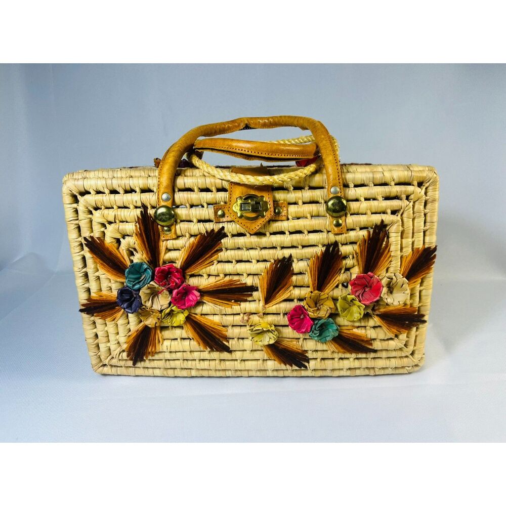 VTG Satchel Picnic Woven Basket Kitschy Raffia Floral BOHO Indie COTTAGE Beach